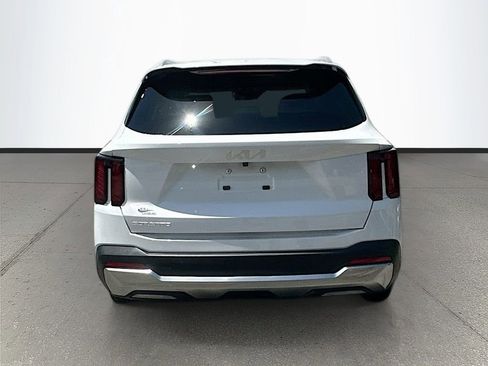 Certified 2026 Kia Sorento S FWD image 6