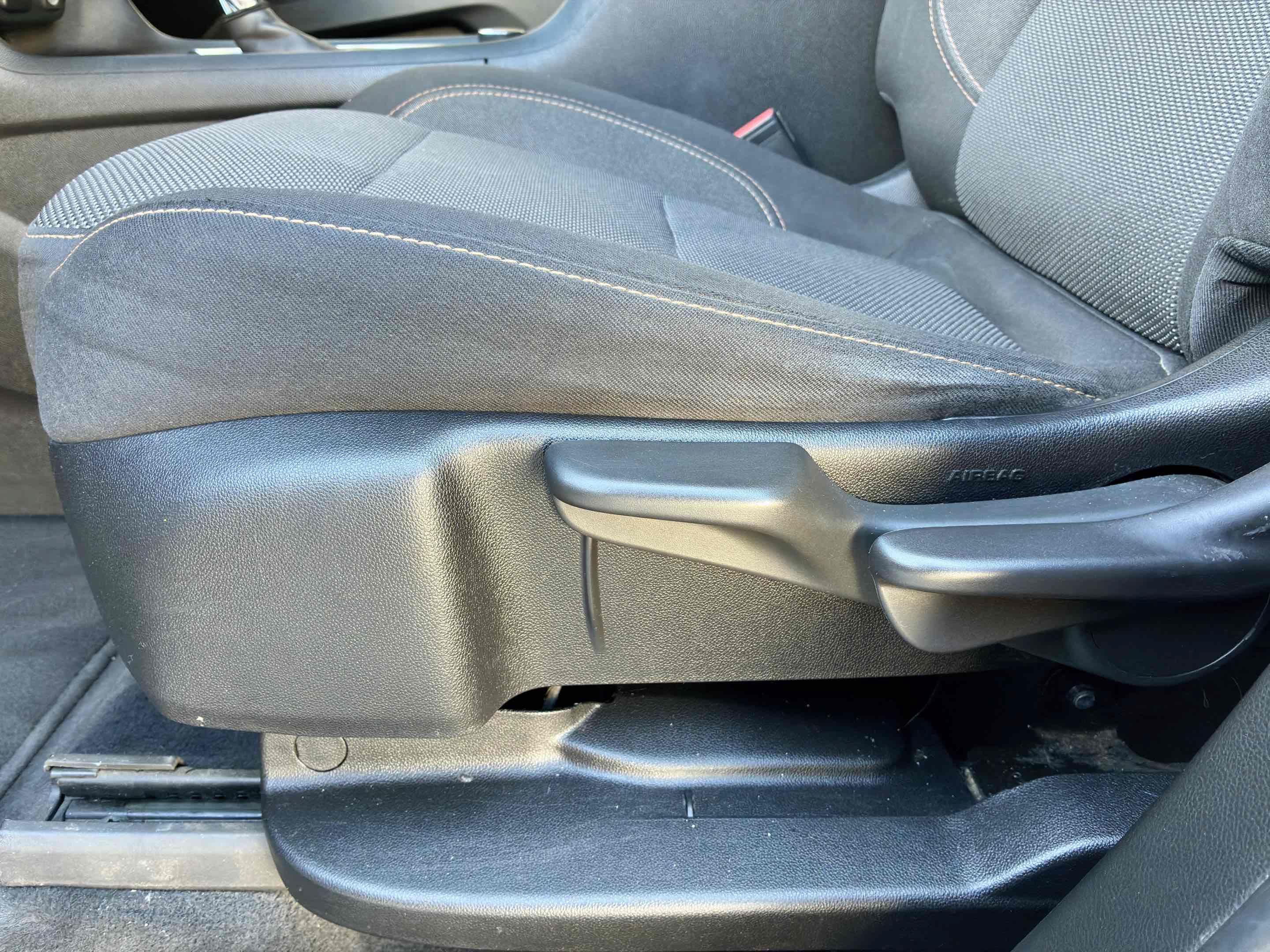 Used 2019 Chevrolet Traverse LS FWD image 38