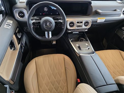 New 2026 Mercedes-Benz G 580 w/ EQ Technology image 9
