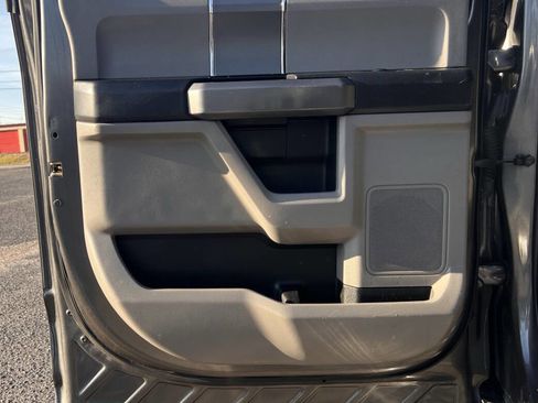 Used 2016 Ford F150 XLT w/ Equipment Group 301A Mid image 14