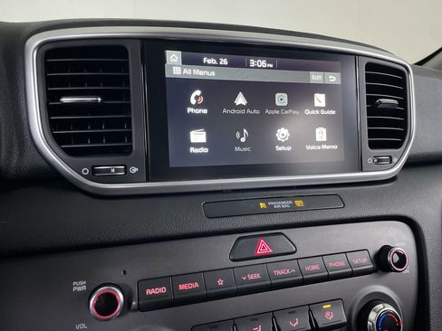 Used 2022 Kia Sportage LX image 14