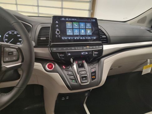 New 2026 Honda Odyssey EX-L image 7