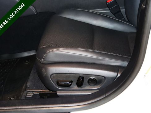 Used 2022 Lexus ES 350 w/ ES 350 Ultra Luxury Package FWD image 33