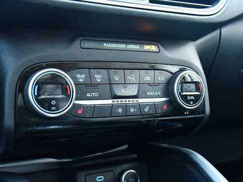 Used 2021 Ford Escape Titanium w/ Titanium Elite Package image 30