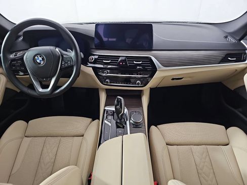 Used 2023 BMW 540i xDrive w/ Premium Package AWD/4WD image 11