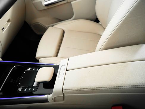 Used 2022 Mercedes-Benz GLA 250 image 25