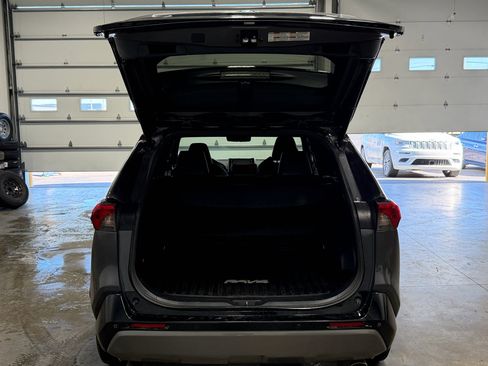 Used 2020 Toyota RAV4 XSE image 17