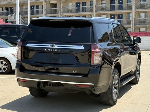 Used 2022 Chevrolet Tahoe LT w/ Luxury Package AWD/4WD image 4