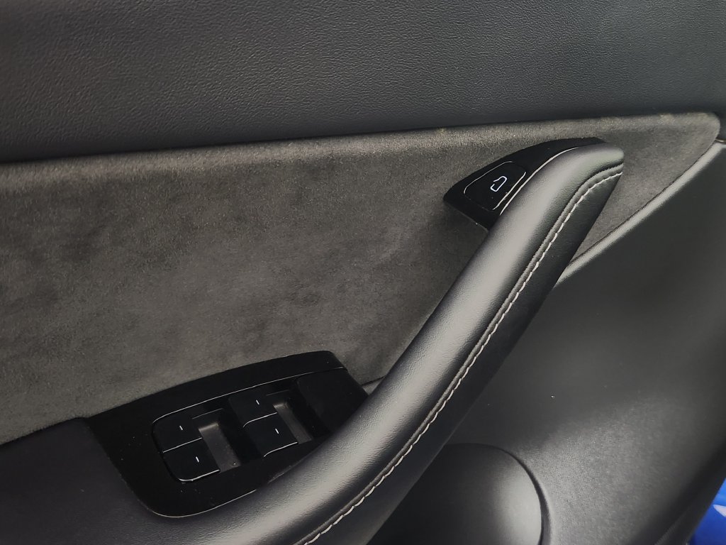 Used 2021 Tesla Model Y Long Range AWD/4WD image 9