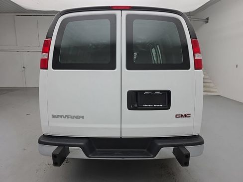 Used 2025 GMC Savana 2500 w/ Driver Convenience Package RWD image 11