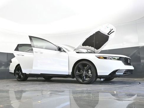 Used 2026 Honda Accord Sport image 44
