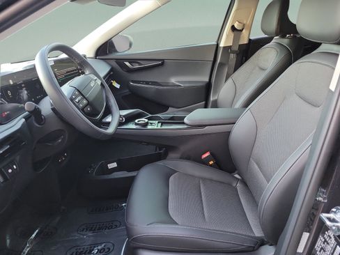 New 2026 Kia EV6 Light RWD image 17