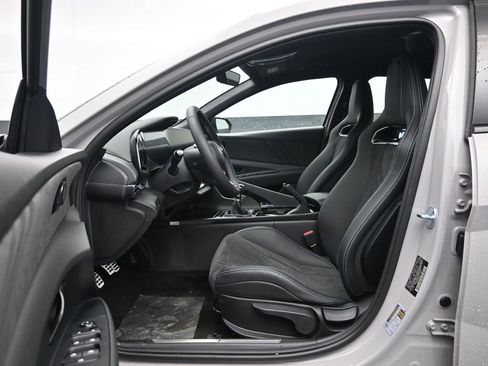 New 2026 Hyundai Elantra N image 25