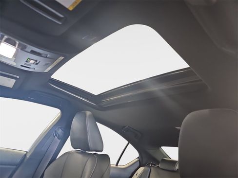 New 2025 Lexus IS 350 F Sport image 28