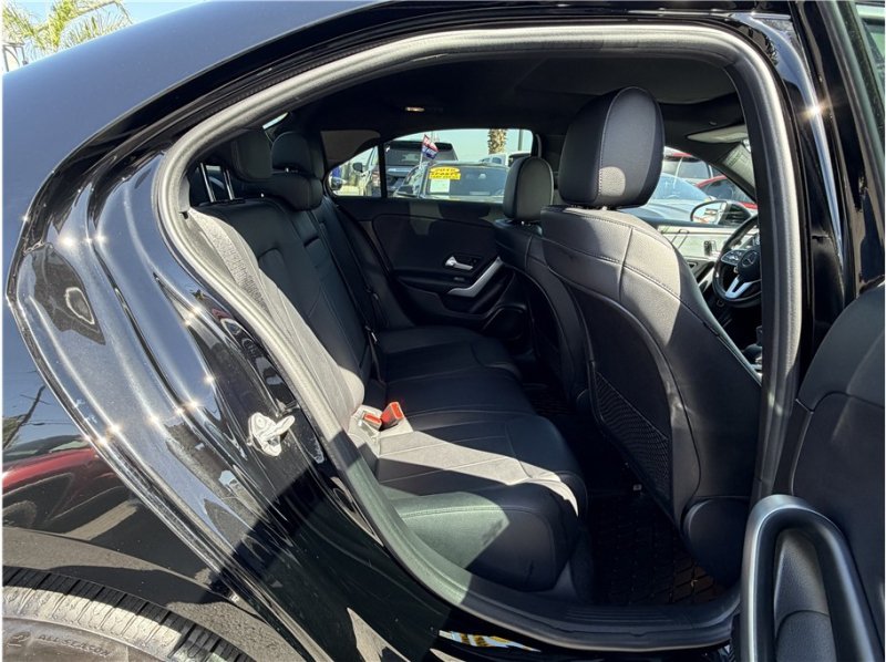 Used 2020 Mercedes-Benz A 220 image 19