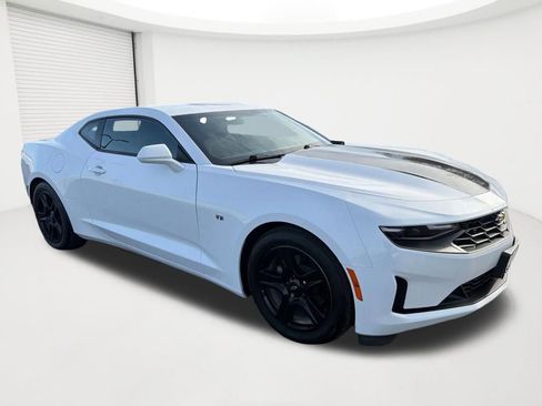 Certified 2024 Chevrolet Camaro LT image 3