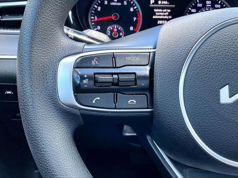 Used 2022 Kia K5 LXS image 21