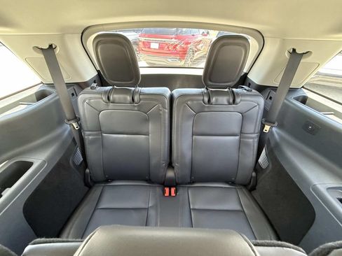 New 2026 Lincoln Aviator Reserve AWD/4WD image 18