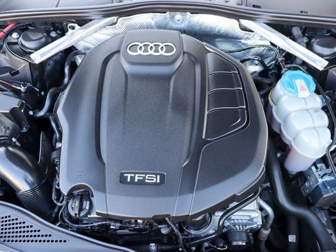 Used 2017 Audi A4 2.0T Premium Plus image 41