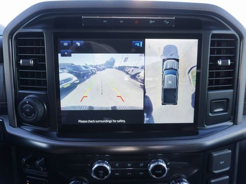 Certified 2022 Ford F150 Platinum w/ Equipment Group 701A High image 14