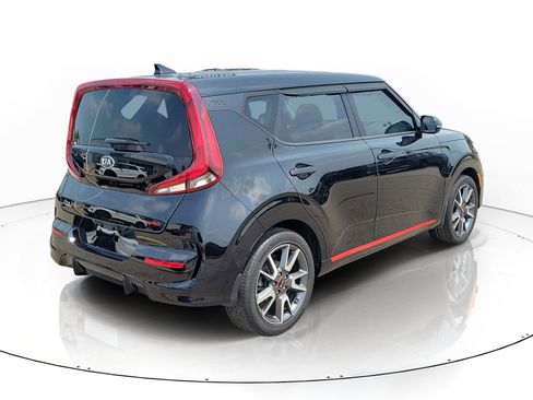 Used 2021 Kia Soul GT-Line FWD image 3