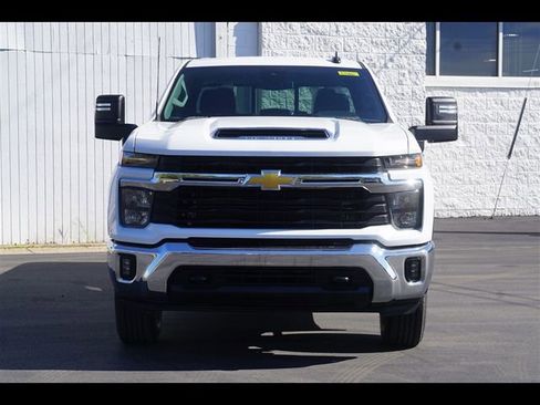 New 2026 Chevrolet Silverado 2500 LT w/ Convenience Package image 18