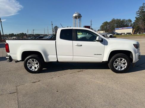 Used 2020 Chevrolet Colorado LT w/ Safety Package image 5
