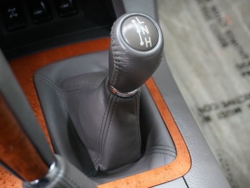 Used 2004 Lexus GX 470 image 24