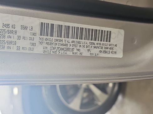 Used 2019 Jeep Cherokee Limited AWD/4WD image 42
