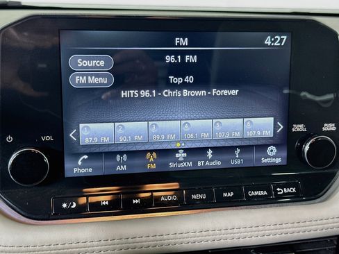 Used 2023 Nissan Rogue SL w/ SL Premium Package FWD image 21
