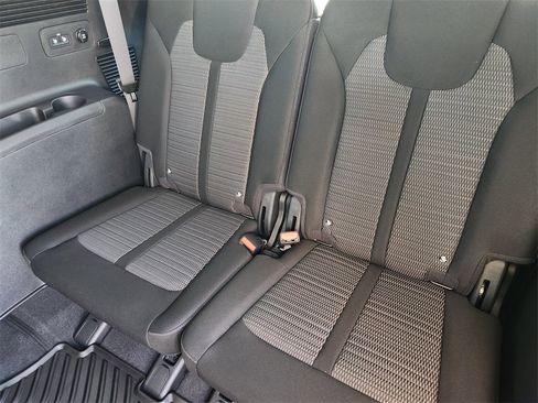 New 2026 Kia Sorento LX image 20