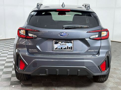 Used 2024 Subaru Crosstrek 2.0i Premium image 10