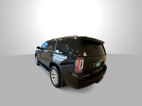 Used 2017 GMC Yukon SLE w/ SLE Value Package image 6