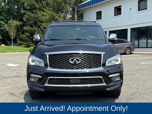 Used 2017 INFINITI QX80 Limited AWD/4WD image 2