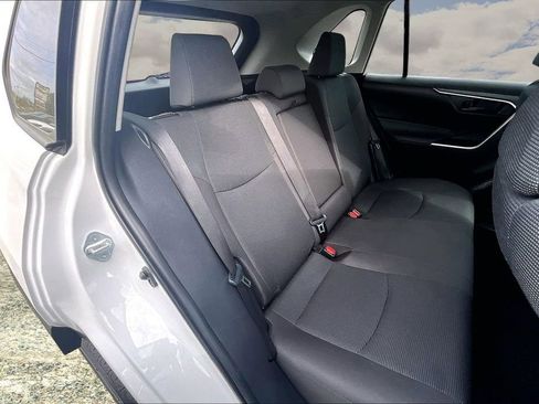 Used 2024 Toyota RAV4 LE image 25