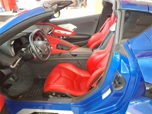 Used 2022 Chevrolet Corvette Stingray Preferred Cpe w/ Z51 Performance Package image 4