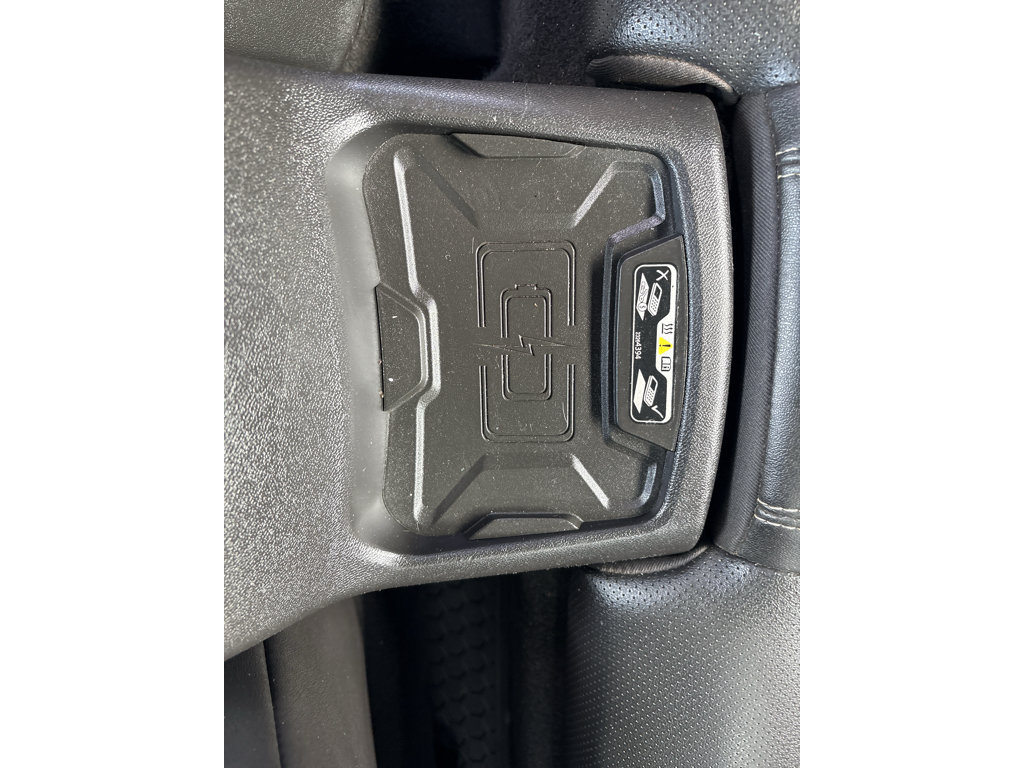 Used 2016 Chevrolet Camaro SS RWD image 15