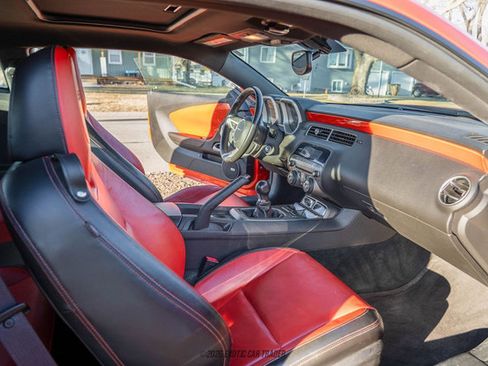 Used 2010 Chevrolet Camaro SS w/ RS Package RWD image 28
