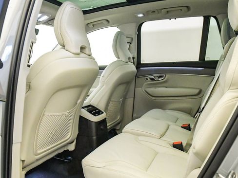New 2026 Volvo XC90 T8 Ultra w/ Protection Package Premier AWD/4WD image 20