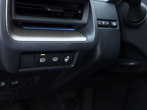 Used 2024 Toyota Prius Limited image 7