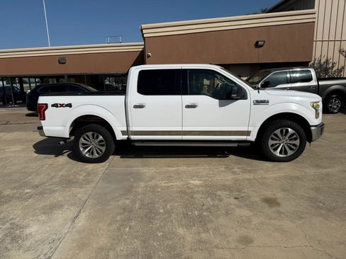 Used 2016 Ford F150 XLT w/ Equipment Group 302A Luxury AWD/4WD image 4