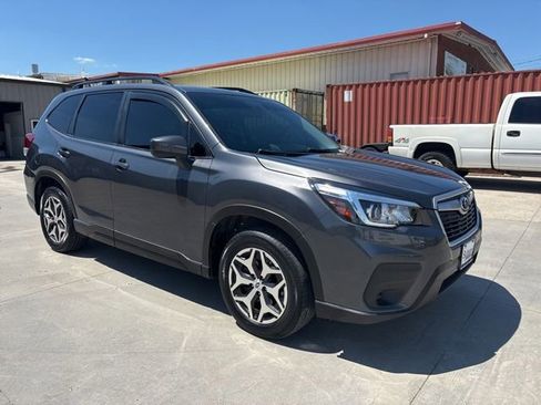Used 2020 Subaru Forester Premium w/ Popular Package #1 AWD/4WD image 1