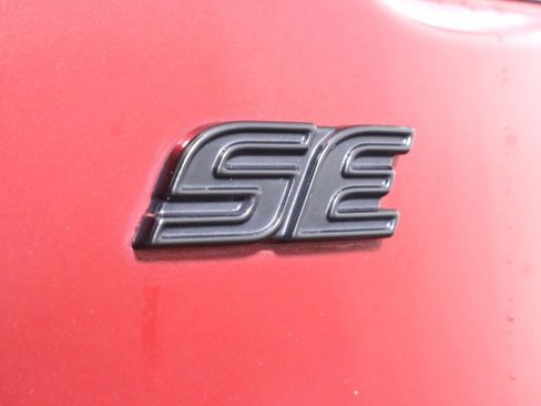 Used 2024 Toyota Corolla SE w/ SE Premium Package image 34