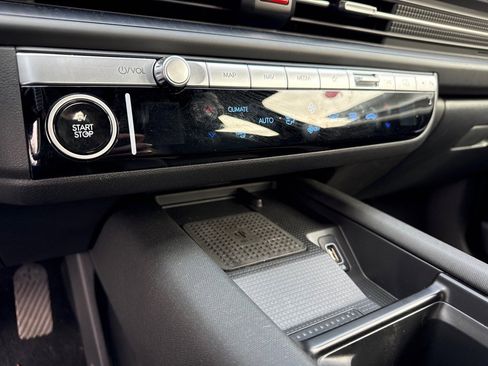 Used 2023 Hyundai Ioniq 6 SEL image 24