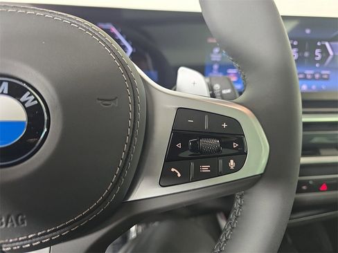 New 2026 BMW X5 xDrive40i w/ M Sport Package image 18