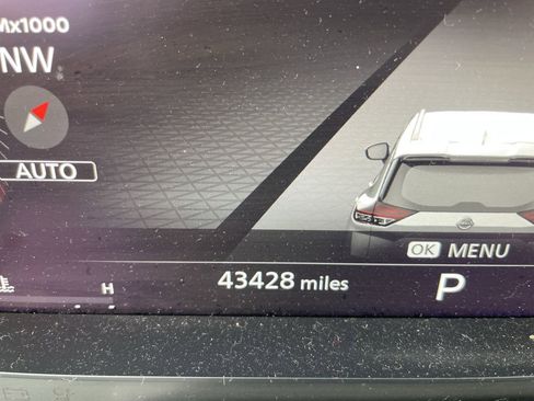 Used 2023 Nissan Rogue Platinum w/ Platinum Premium Package image 19