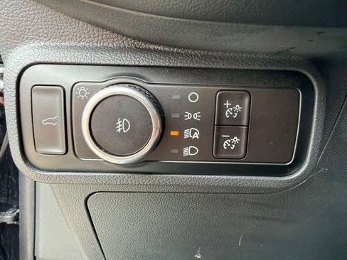 Certified 2025 Ford Explorer ST-Line AWD/4WD image 18