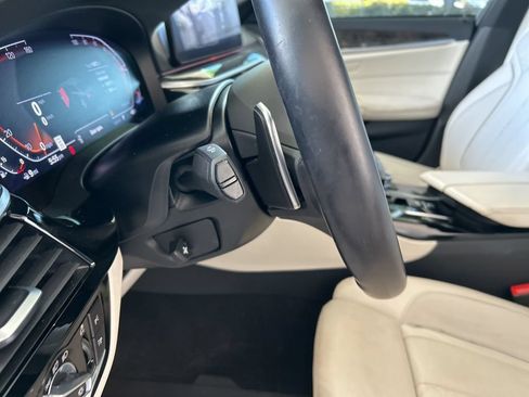 Used 2023 BMW 540i w/ M Sport Package RWD image 38