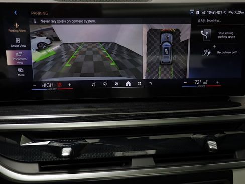 New 2026 BMW X7 xDrive40i w/ M Sport Package image 11