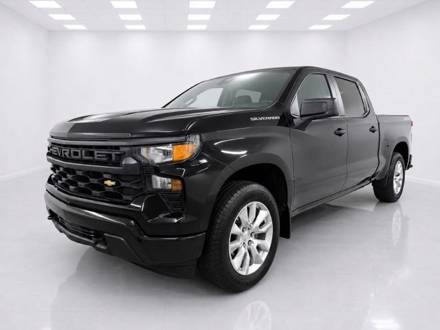 Used 2024 Chevrolet Silverado 1500 Custom AWD/4WD image 4